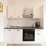 Apartment Kuca Luciana *